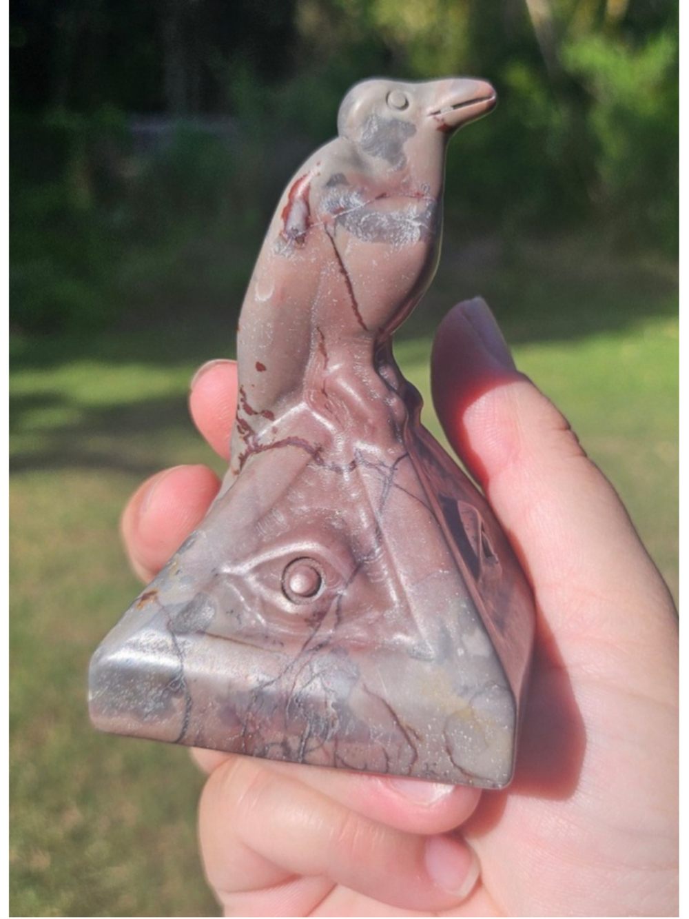 Pink picture jasper raven on pyramid